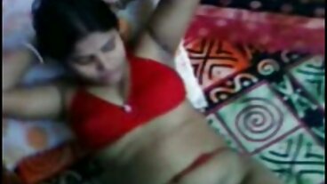 Berciuman kasar dengan Aften jolok tetek Opal dan Katie Kush yang seksi dari Nubiles Porn