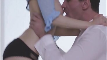 Filem tudung ghairah Pussy Licking dengan Valentina Bianco yang cantik dari MYLF