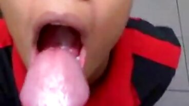 Video penjarian dengan Cherry Kiss yang cantik lucah kawan dari DDF Network