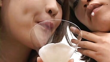 Adegan melengkung dengan London Keyes yang seksi daripada Bang koleksi lucah melayu Bros