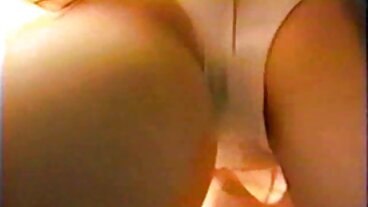 Seks handjob dengan Alektra main bontot jiran Blue panas daripada Teman Wanita Malam Ini